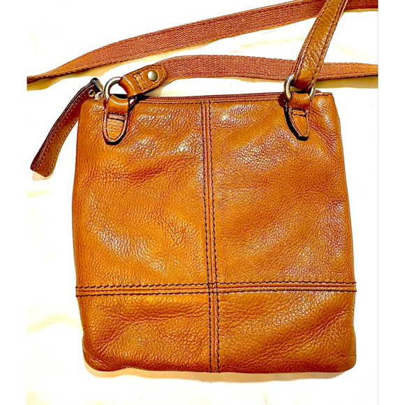 Fossil Leather Crossbody - Picture 4 of 10
